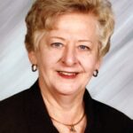 Nellie Ponikvar